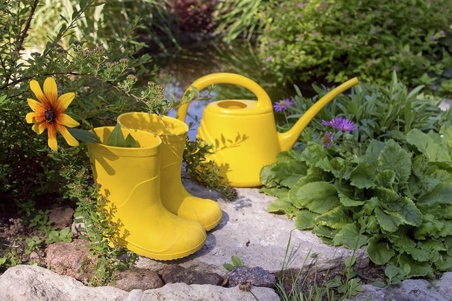 Een voorbeeld van een gezellig tuinontwerp van Spieker Hoveniers